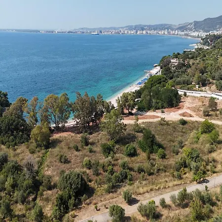 Apartament Beachfront In Albania With Pools *